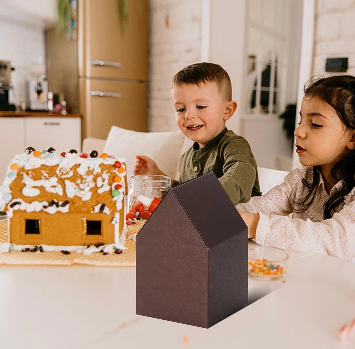 Christmas Gingerbread House Treat Boxes